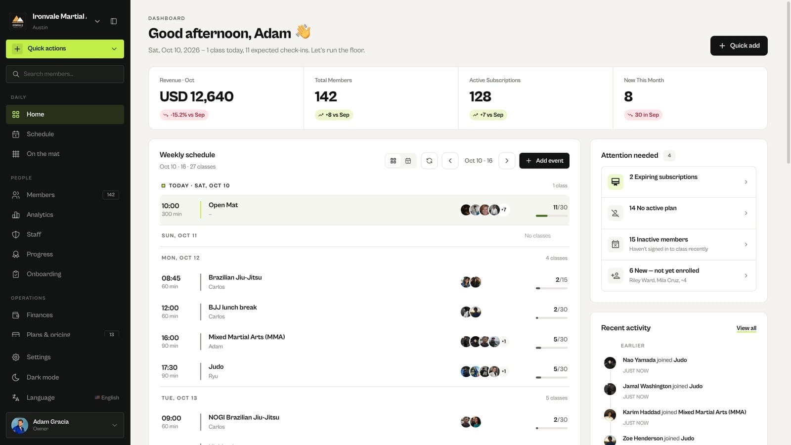 Weekly schedule on the MatSync home screen with classes, coaches and bookings